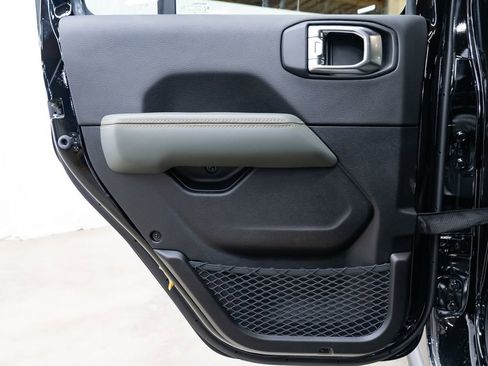 New 2026 Jeep Gladiator Mojave AWD/4WD image 25