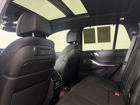 Used 2022 BMW X5 sDrive40i w/ M Sport Package RWD image 32
