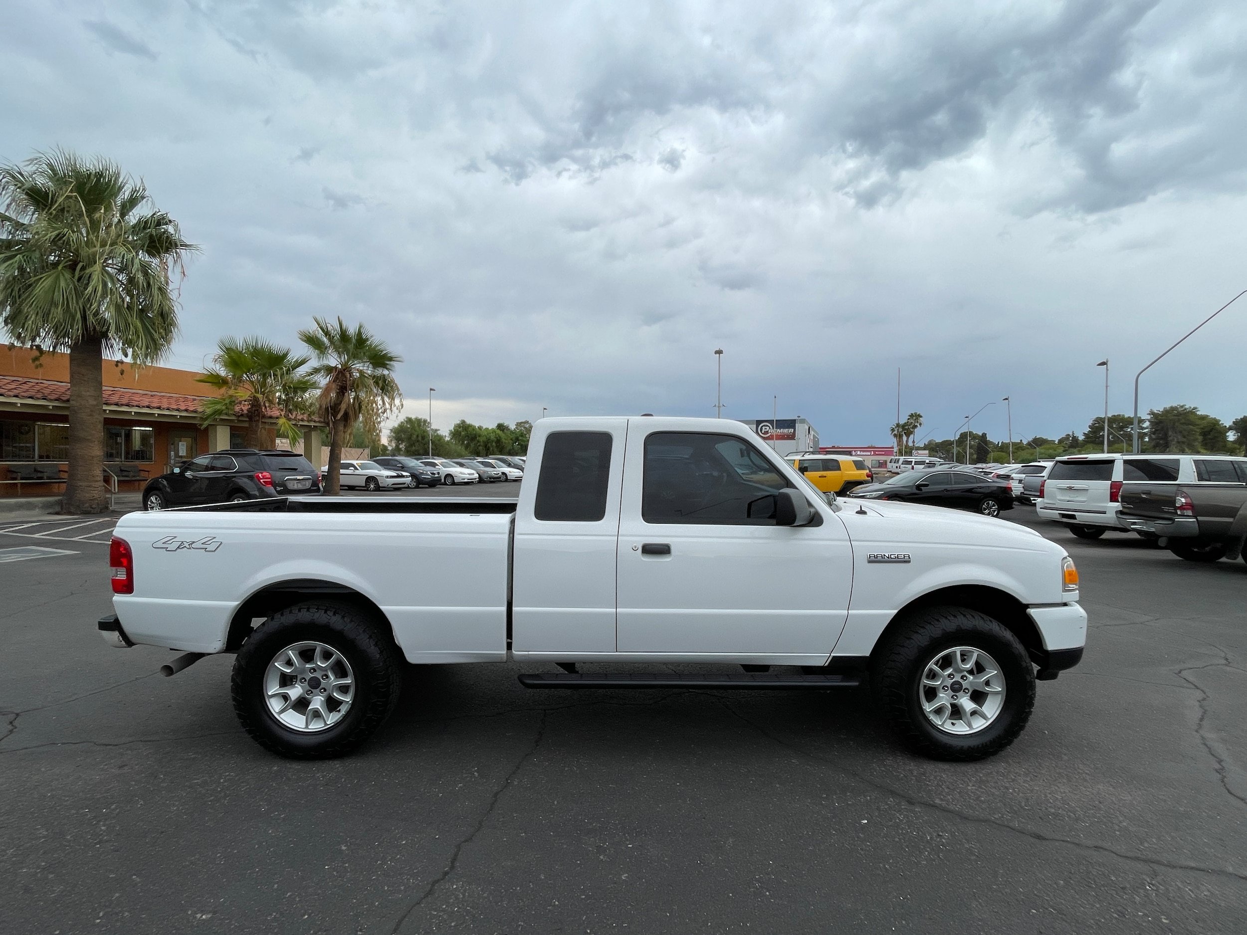 Used 2011 Ford Ranger XLT AWD/4WD image 6