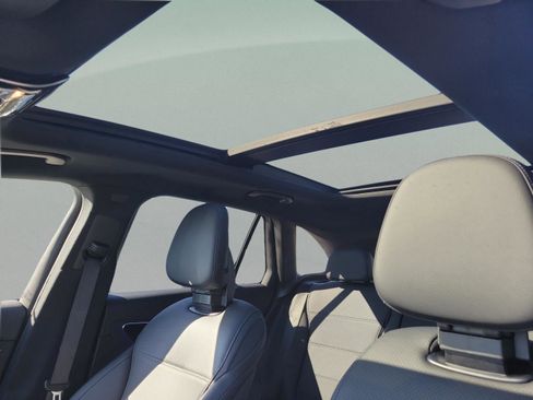 Certified 2026 Mercedes-Benz GLC 300 image 28