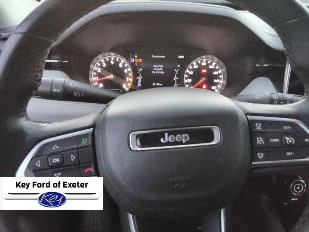 Used 2022 Jeep Compass Limited AWD/4WD image 29