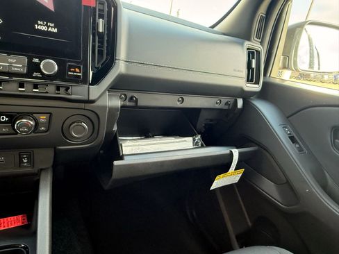 New 2026 Nissan Frontier SV w/ SV Convenience Package image 26