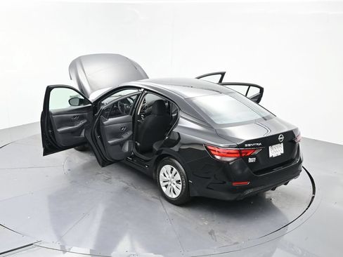 Used 2025 Nissan Sentra S FWD image 24