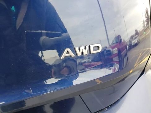 Used 2025 Nissan Rogue SV image 7