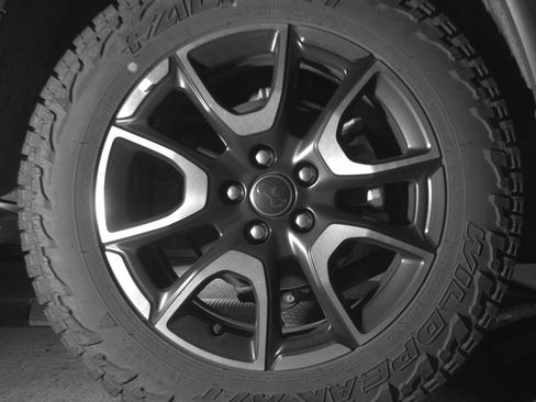 Used 2025 Jeep Compass Trailhawk AWD/4WD image 15