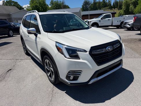Used 2024 Subaru Forester Touring AWD/4WD image 7