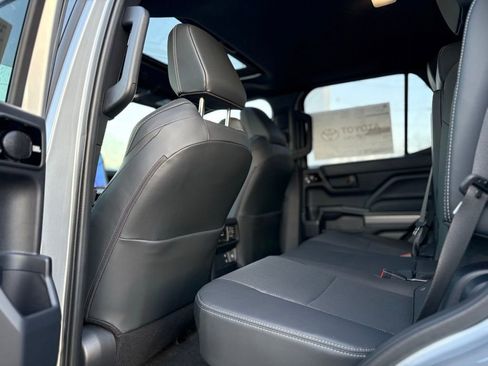 New 2025 Toyota 4Runner TRD Off-Road Premium image 16