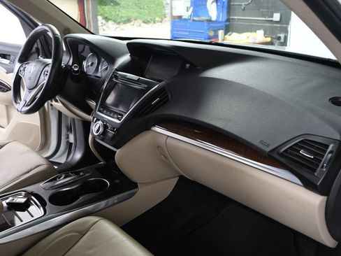 Used 2018 Acura MDX SH-AWD image 26