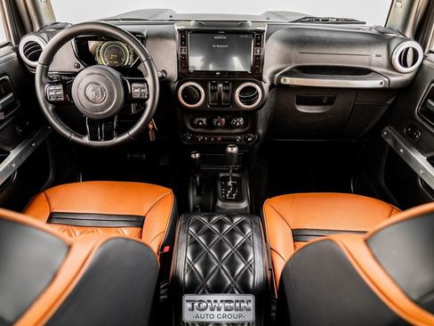 Used 2017 Jeep Wrangler Unlimited Sport w/ Quick Order Package 24S AWD/4WD image 14
