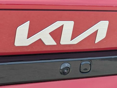 Used 2025 Kia K4 GT-Line w/ GT-Line Premium Package FWD image 12