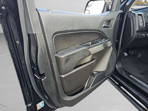 Used 2020 Chevrolet Colorado ZR2 image 25