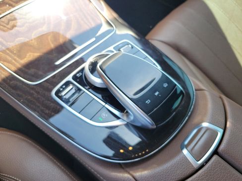 Used 2019 Mercedes-Benz E 300 image 20