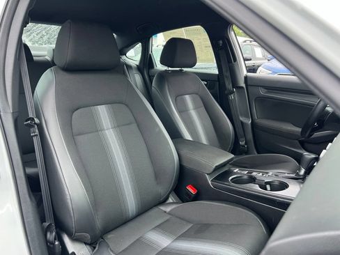 Certified 2024 Honda Civic Sport image 25
