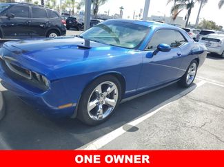 Used 2012 Dodge Challenger R/T RWD video 1
