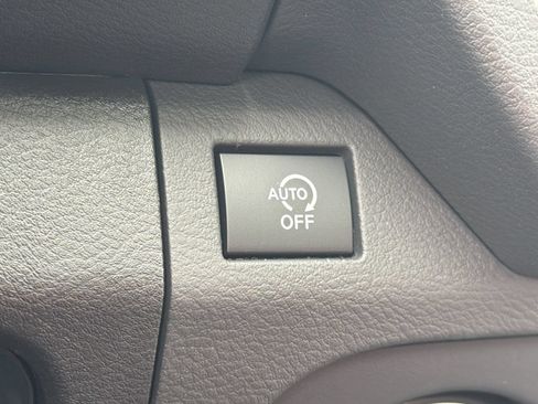 New 2026 Nissan Frontier PRO-4X w/ Pro Premium Package AWD/4WD image 9