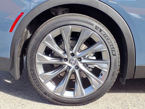 Used 2026 Toyota Crown Limited image 7