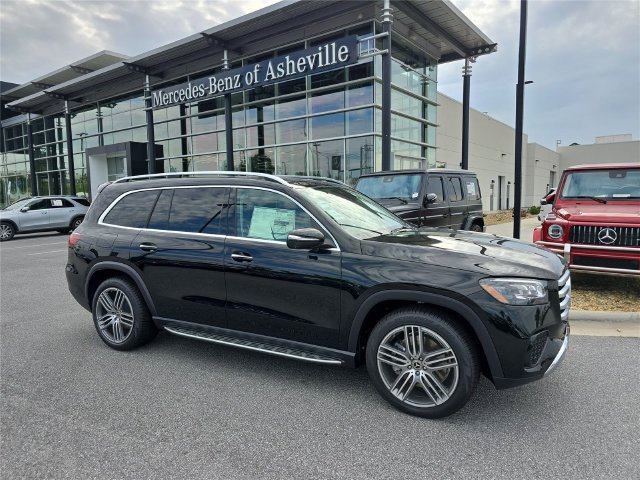 New 2026 Mercedes-Benz GLS 450 4MATIC image 1