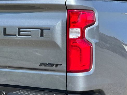 Used 2020 Chevrolet Silverado 1500 RST AWD/4WD image 32