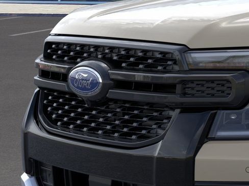 New 2025 Ford Ranger Lariat w/ Advanced Towing Package image 17