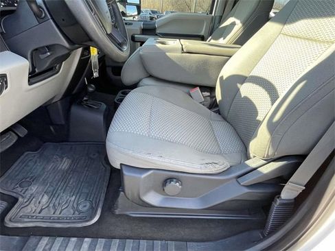 Used 2017 Ford F250 XLT image 14