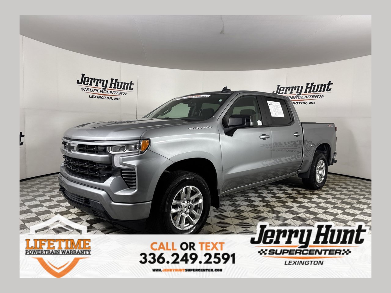 Used 2026 Chevrolet Silverado 1500 RST AWD/4WD image 1
