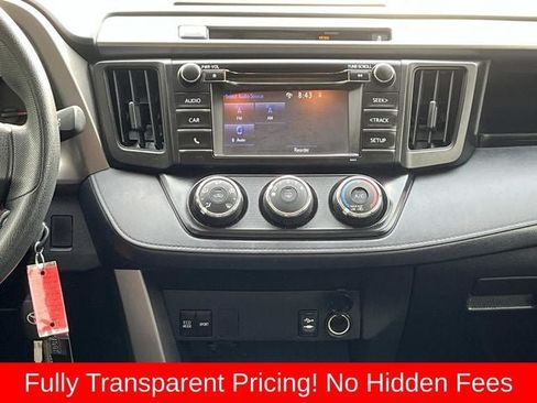 Used 2016 Toyota RAV4 LE FWD image 15