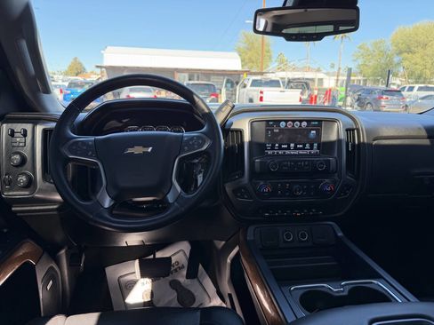 Used 2017 Chevrolet Silverado 3500 LTZ image 23