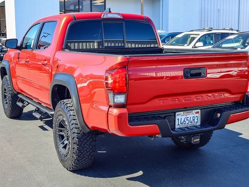 Used 2023 Toyota Tacoma SR w/ SR Convenience Package image 20