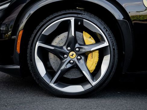 Used 2023 Ferrari Purosangue AWD/4WD image 19