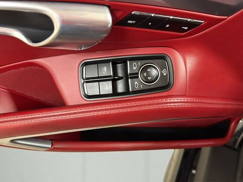 Used 2018 Porsche 718 Cayman GTS RWD image 15