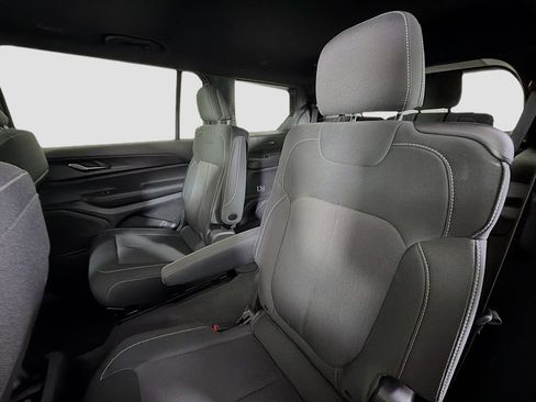 Used 2024 Jeep Grand Cherokee L Laredo w/ Luxury Tech Group I RWD image 25