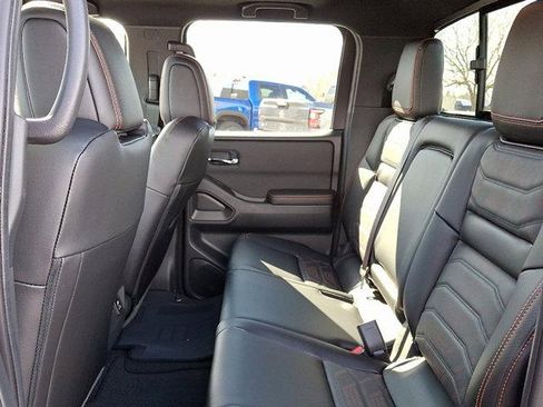 New 2025 Nissan Frontier PRO-4X w/ Pro Premium Package image 7