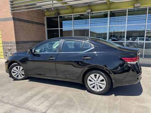 Used 2024 Nissan Sentra S image 4