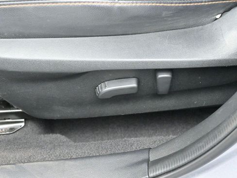 Used 2018 Subaru Crosstrek 2.0i Limited AWD/4WD image 13