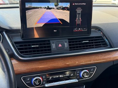 Used 2023 Audi Q5 2.0T Premium w/ Convenience Package image 19