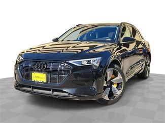 Used 2022 Audi e-tron Premium Plus video 1