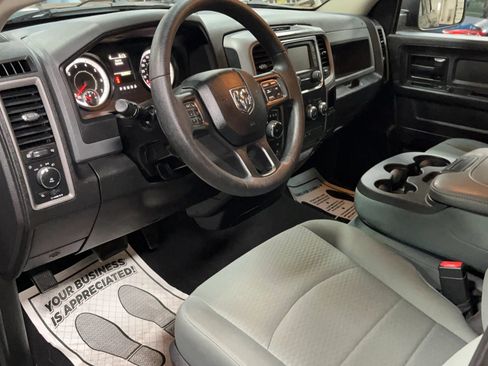 Used 2017 RAM 1500 Express w/ Black Ram 1500 Express Group AWD/4WD image 3