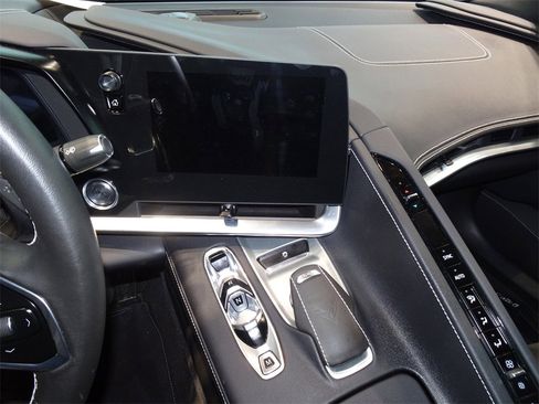 Used 2024 Chevrolet Corvette Stingray Coupe image 17