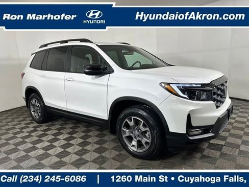 Used 2023 Honda Passport TrailSport image 1