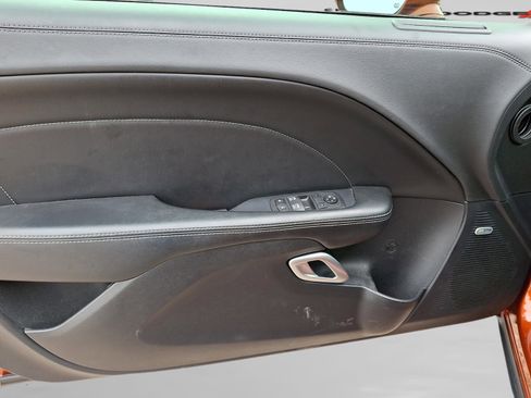 Certified 2020 Dodge Challenger R/T w/ Plus Package image 26