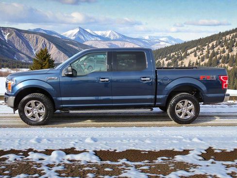 Certified 2019 Ford F150 XLT w/ Equipment Group 302A Luxury image 3