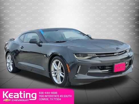 Used 2018 Chevrolet Camaro LT image 3