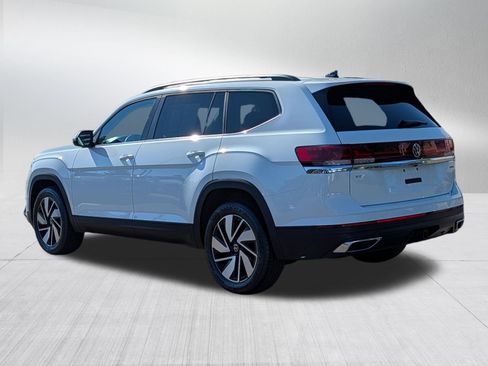 Certified 2025 Volkswagen Atlas SE AWD/4WD image 5