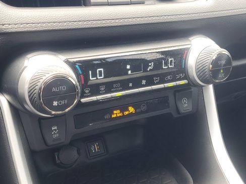 Certified 2023 Toyota RAV4 XLE Premium image 29