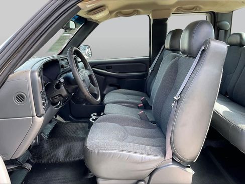 Used 2006 Chevrolet Silverado 1500 W/T RWD image 7