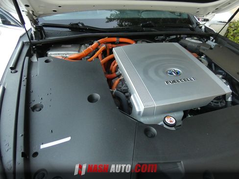 Used 2022 Toyota Mirai w/ Advanced Technology Package RWD image 76