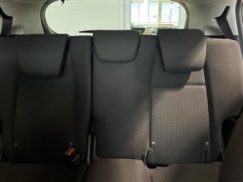 Used 2017 Honda HR-V EX image 19