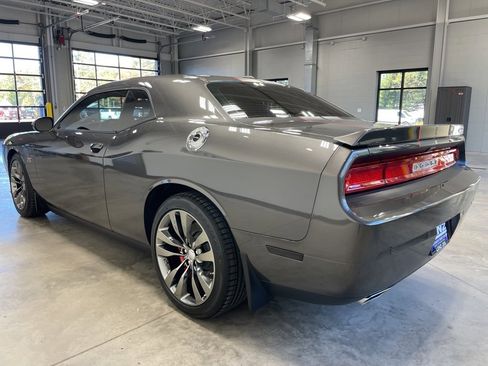 Used 2013 Dodge Challenger SRT8 w/ Harman Kardon Audio Group image 5