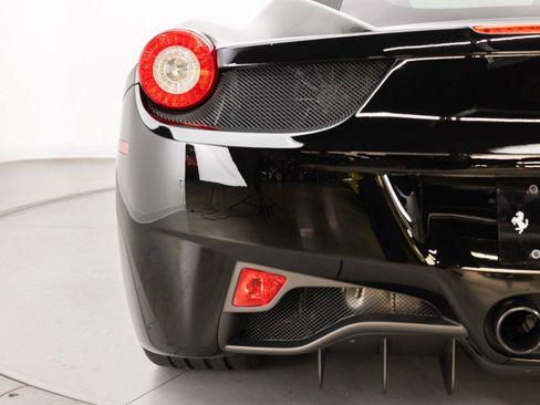 Certified 2015 Ferrari 458 Italia Coupe RWD image 34
