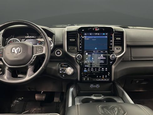 Used 2023 RAM 1500 Laramie AWD/4WD image 11
